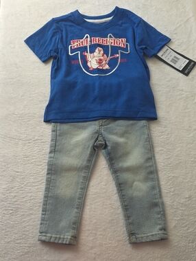 True Religion Blue Graphic Tee with Light Wash Jeans - Kids